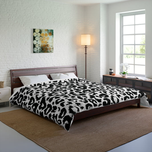 Snow Leopard Animal Print Comforter, Black & White