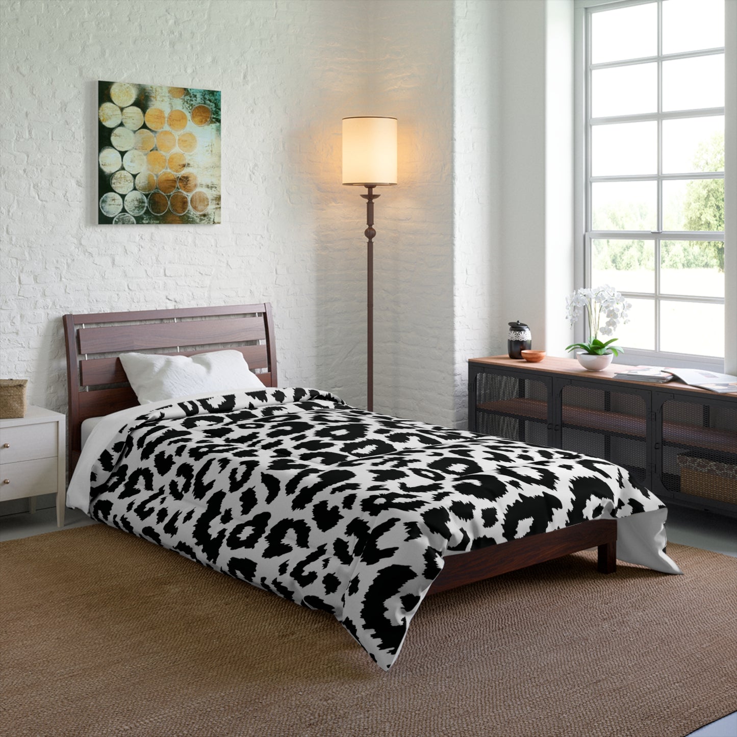 Snow Leopard Animal Print Comforter, Black & White